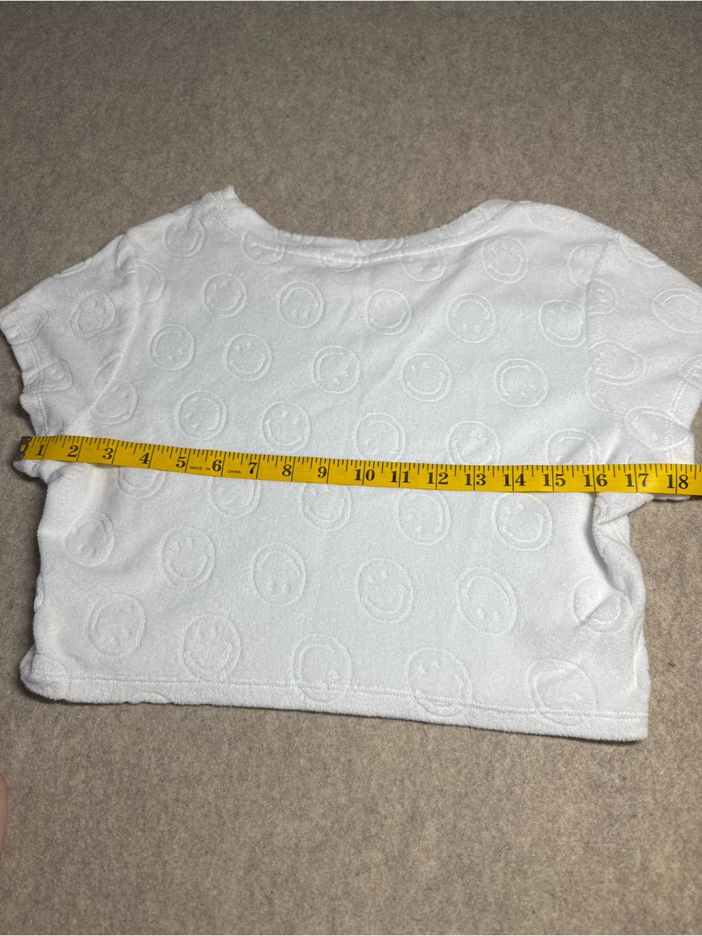 aerie White Embossed Smiley Crop Tee - Picture 6 of 8